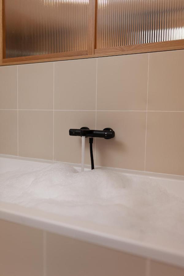 Deluxe Room,1063741816:JPEG